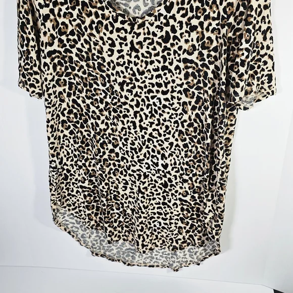 Leopard Print Women's Top - Picture 1 of 4